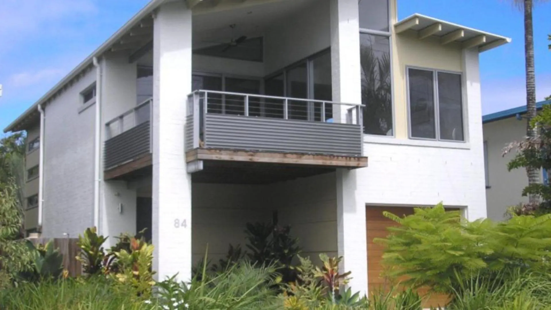 Moffat Retreat, Moffat Beach Caloundra 0*,  Australia